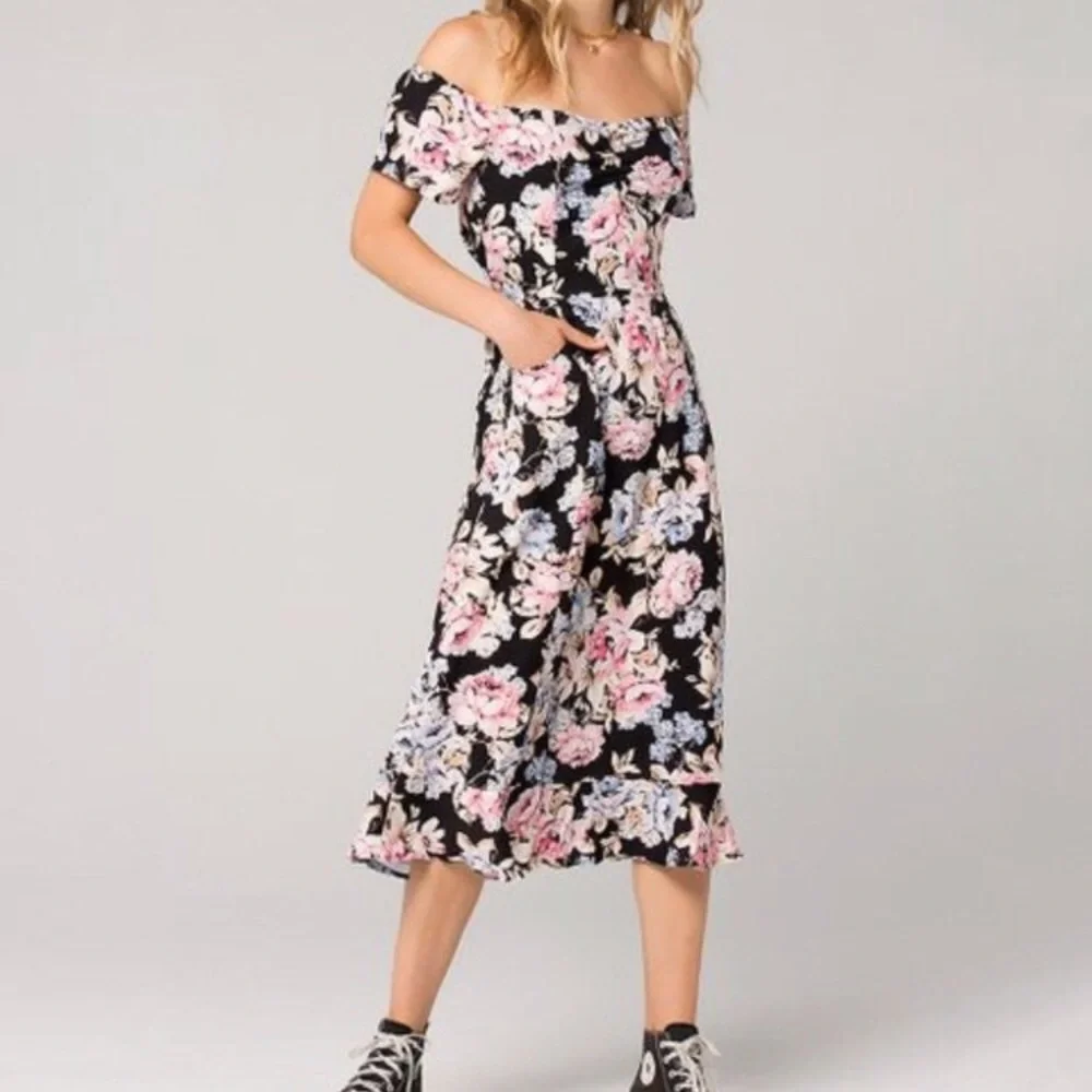 Band of Gypsies Santiago Dark Floral Midi Dress Pinup Cottage XS - Picture 2 of 10